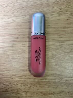 Revlon Ultra HD Matte Lipcolour in Rose Pink